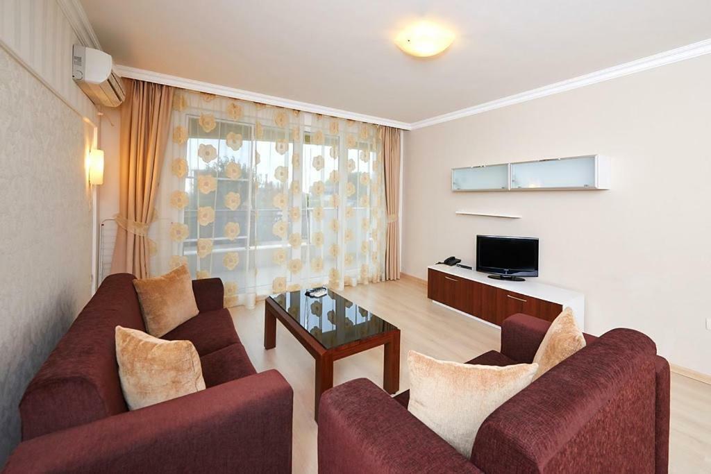 Penelopa Palace Apart Hotel & Spa Pomorie Exterior foto